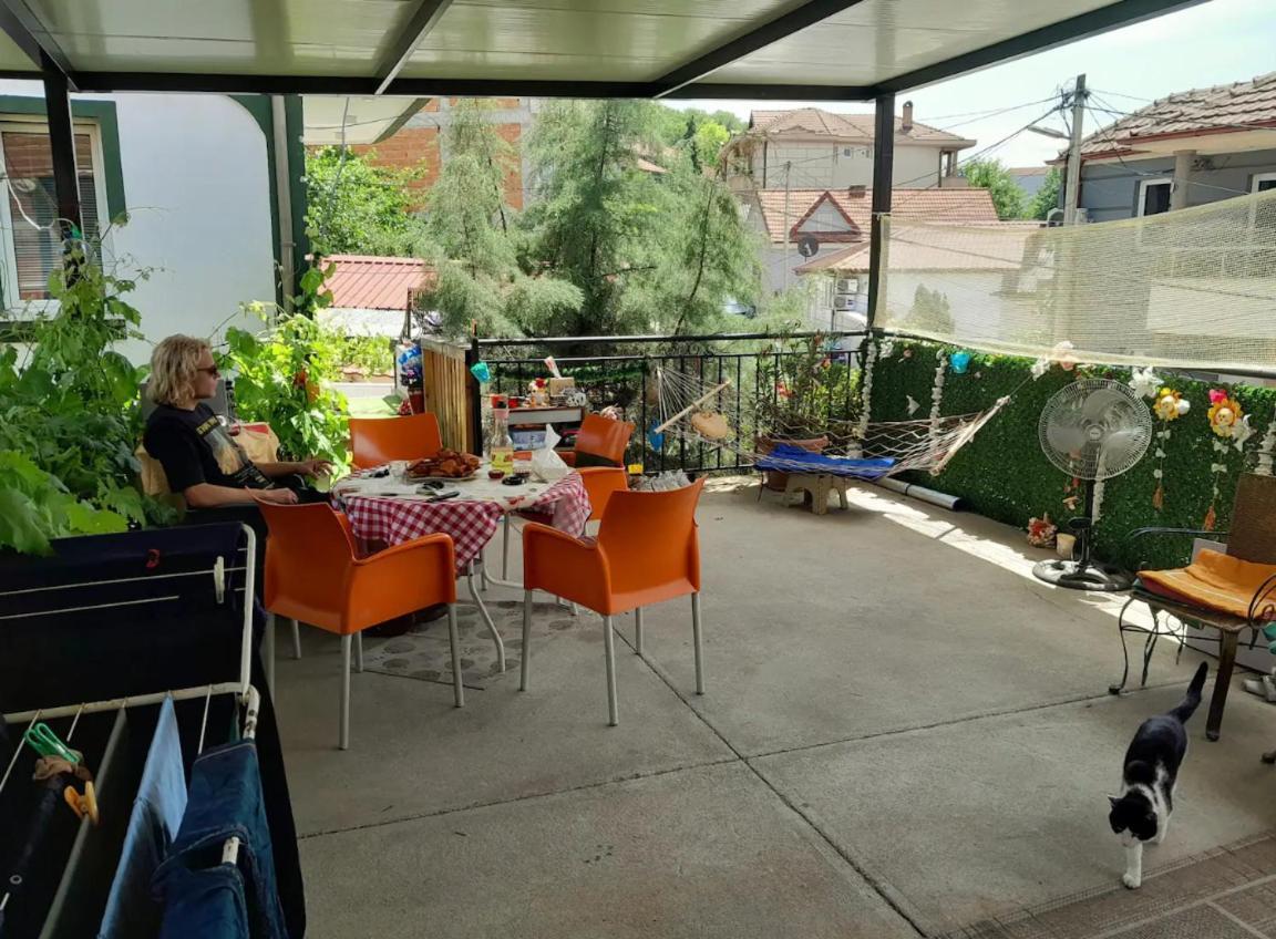 Adem'S Cozy Terrace Retreat Bed & Breakfast สโกเปีย ภายนอก รูปภาพ